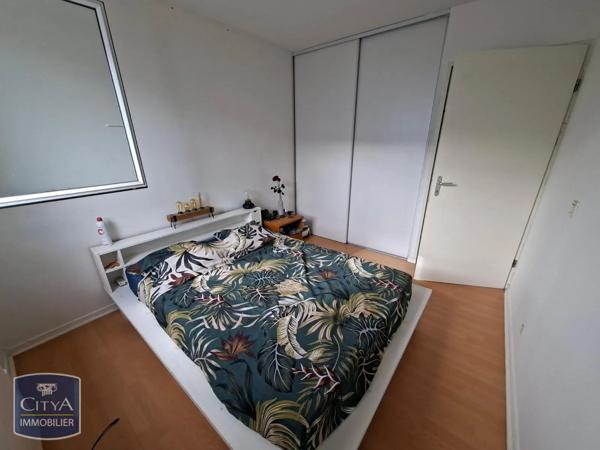 Appartement à louer 2 pièces 54.3m² Bègles (33130)