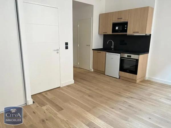 Appartement à louer 1 pièce 22.4m²