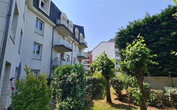 Appartement à vendre    3 pièces • 62 m2 Combs-la-Ville