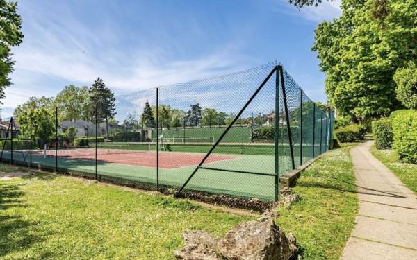 Maison à vendre    6 pièces • 123,77 m2 Ris-Orangis