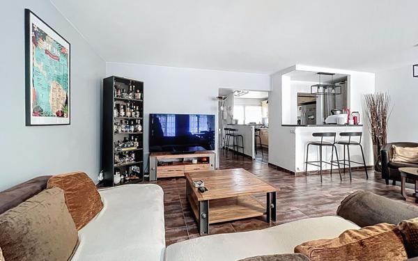 Maison à vendre    6 pièces • 123,77 m2 Ris-Orangis