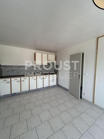 En exclusivité a vendre niort quartier dugesclin appartement 60,28 m² résidence sécurisée.