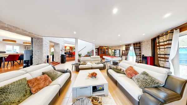 Maison contemporaine 9 chambres sous-sol