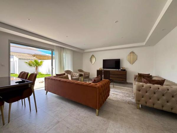 Maison de 2023 – 138 m² – 6 chambres – DPE A – Jardin plein sud – Garage