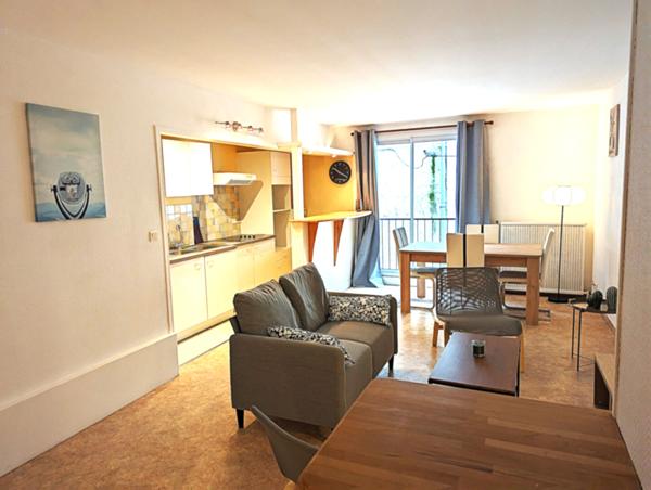 47300 VILLENEUVE SUR LOT À Villeneuve-sur-Lot, à proximité des commodités, bel appartement T2