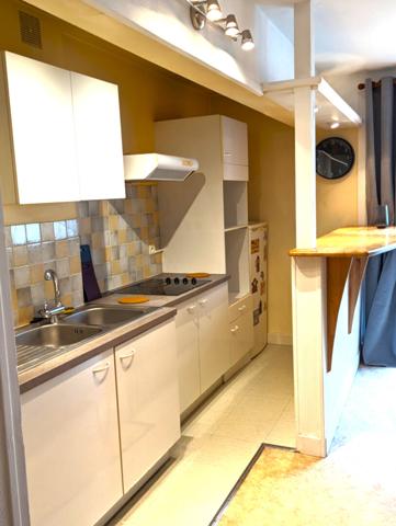 47300 VILLENEUVE SUR LOT À Villeneuve-sur-Lot, à proximité des commodités, bel appartement T2