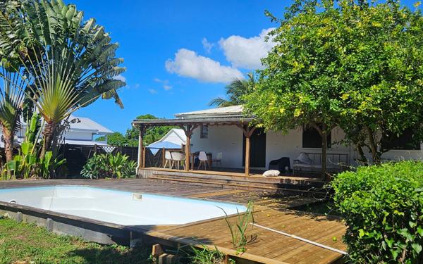 Maison à vendre    4 pièces • 116,78 m2 Baie-Mahault