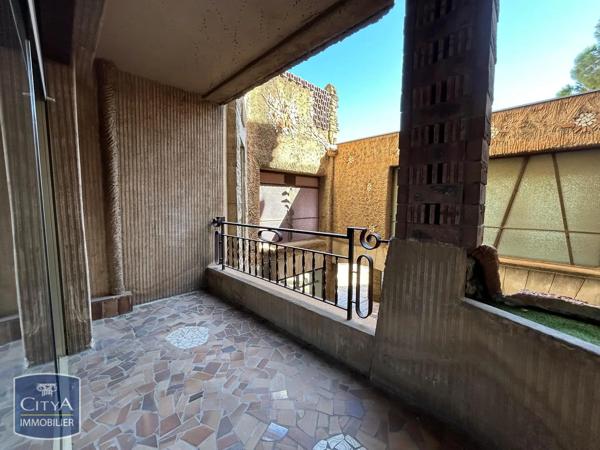 Appartement à louer 2 pièces 60.89m² Avignon (84000)