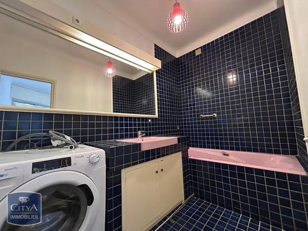 Appartement à louer 2 pièces 60.89m² Avignon (84000)