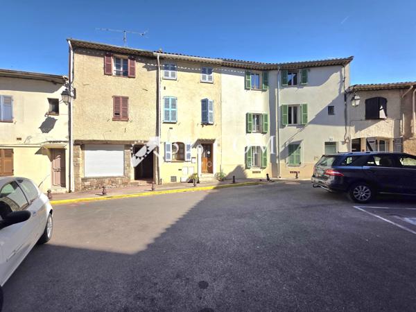 Maison de village
                                                                                                                                                                                                                                                                                                                        7 pièce(s)                                                                                                                                                                                                          4 chambre(s)                                                                                                                                                                                                          157  m²