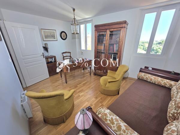 Maison de village
                                                                                                                                                                                                                                                                                                                        7 pièce(s)                                                                                                                                                                                                          4 chambre(s)                                                                                                                                                                                                          157  m²