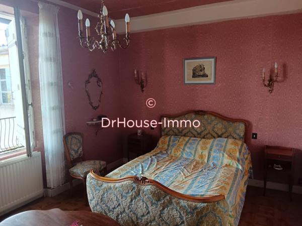 Maison à vendre 10 pièces de 217 m²