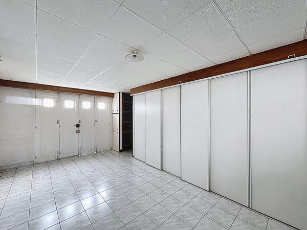 Maison à vendre aux Ponts de Cé - 3 chambres avec sous-sol complet, jardin clos et vue sur Loire