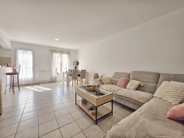 Beaucaire (30300) Maison de 110 m² 4 chambres jardin dans un quartier recherché et au calme absolu