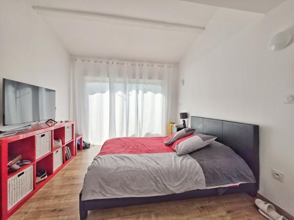 Beaucaire (30300) Maison de 110 m² 4 chambres jardin dans un quartier recherché et au calme absolu