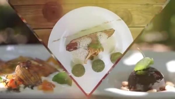 Fond de commerce restaurant situé dans un village médiéval très touristique à 15 minutes de Bergerac.