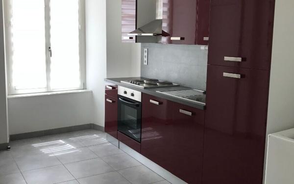 Appartement à louer    1 pièce •  Neufchâteau