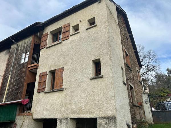 Immeuble à vendre à Decazeville (12300)