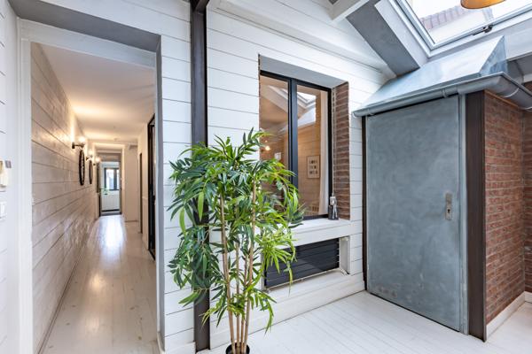 Maison 6 pièces - 196 m²