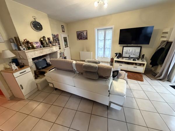 Maison  4 pièce(s)  2 chambre(s)  71 m²