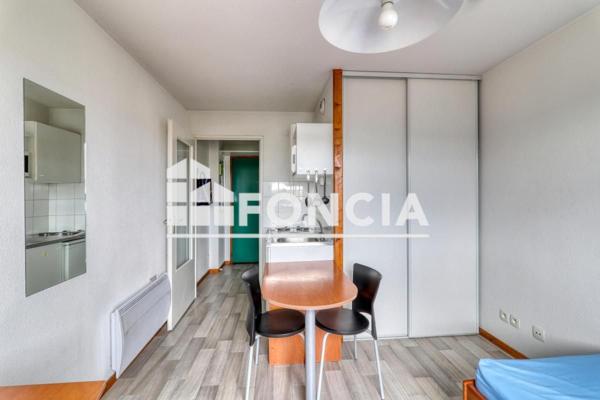 À vendre Studio 17.62 m² - Clermont-ferrand 63000