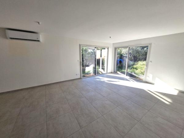 Maison 4 Chambres, jardin et parking
