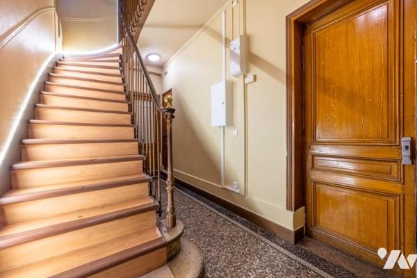 EXCLUSIVITE-  DUPLEX EN ETAGE ELEVE - BALCONS - VUES - 3-4 CHAMBRES