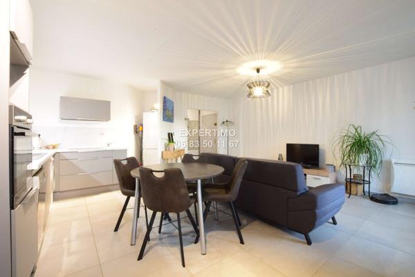 Voiron (38500) APPARTEMENT T3 RENOVE + GRANDE TERRASSE+GARAGE+PROCHE GARE