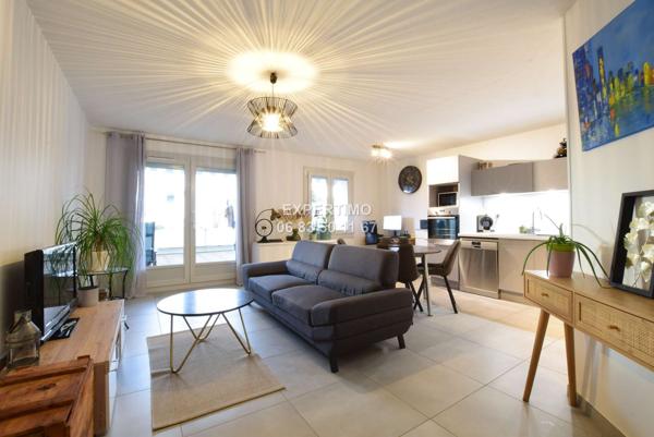 Voiron (38500) APPARTEMENT T3 RENOVE + GRANDE TERRASSE+GARAGE+PROCHE GARE