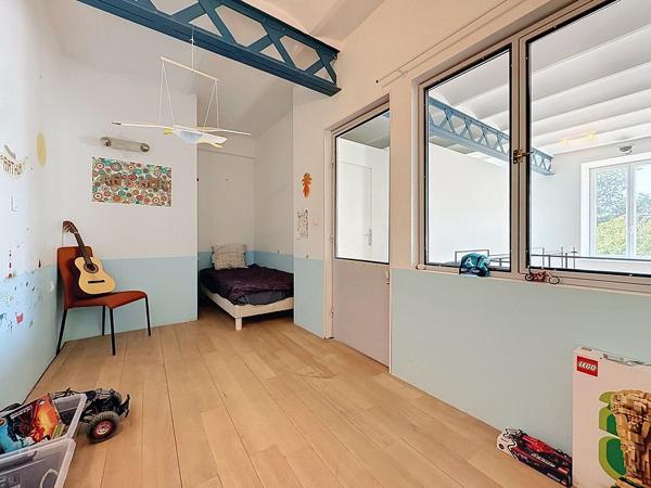 DUPLEX DE 181 M² AVEC PARC ARBORE DE 9588 M²