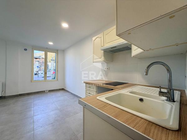 Studio 26 m² entièrement rénové - Résidence années 1930 sécurisée - Double exposition Est/Ouest