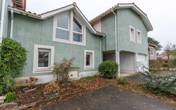Maison à vendre    5 pièces •  Biscarrosse