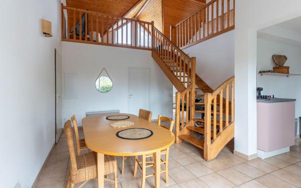 Maison à vendre    5 pièces •  Biscarrosse