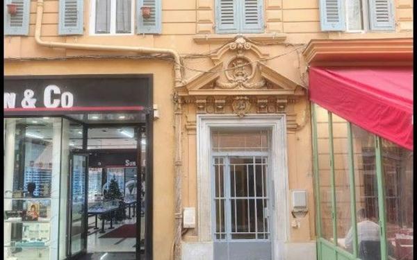 Appartement à vendre    2 pièces • 27,14 m2 Nice