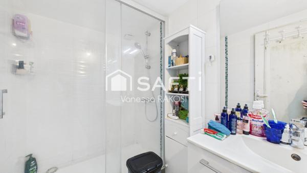 Maison 160 m² , 3 chambres garage et jardin