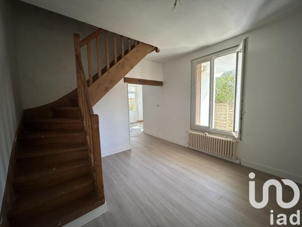 Maison 5 pièces de 95 m² à Angoulême (16000)