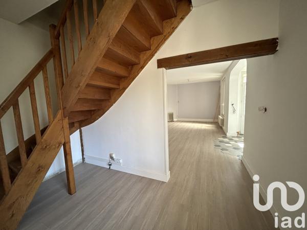 Maison 5 pièces de 95 m² à Angoulême (16000)