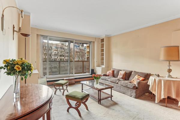 Appartement 2 pièces 58m2 avec Balcon