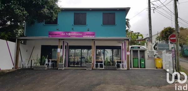 Location maison 5 pièces 127 m² Saint-Pierre