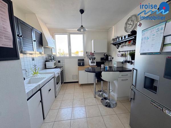 APPARTEMENT T 3 AVEC GARAGE DE 20 M²