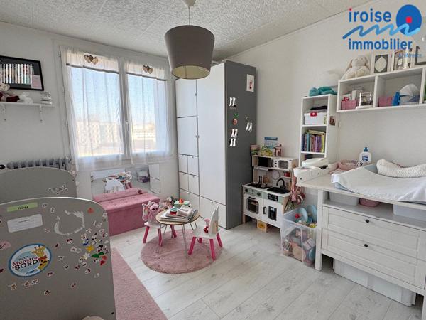 APPARTEMENT T 3 AVEC GARAGE DE 20 M²