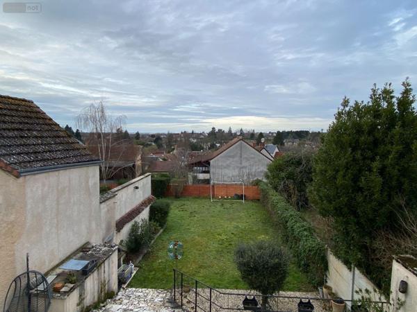 Maison de ville à vendre à Buzançais dans l'Indre (36500), ref : 1051139