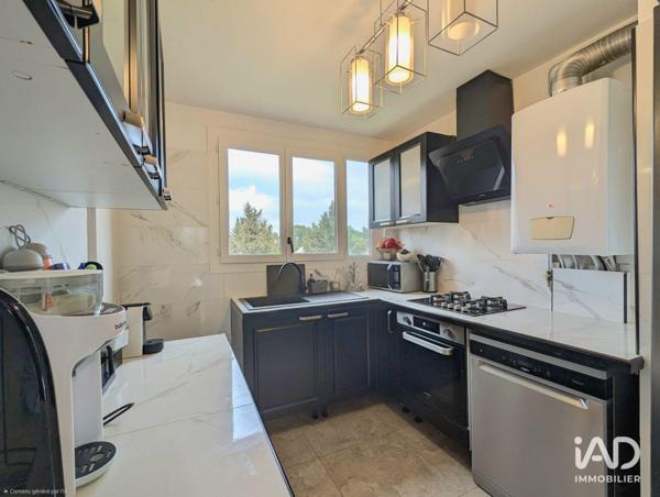 Appartement à vendre 3 pièces 77 m² Aubagne