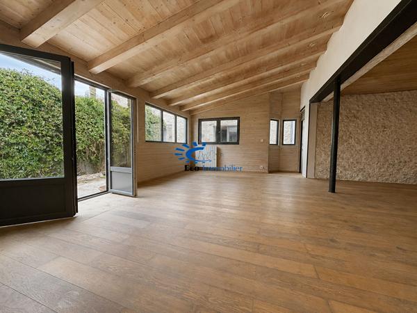 LA COUARDE-SUR-MER / MAISON D'ENVIRON 110 M² La couarde sur mer LA COUARDE-SUR-MER / MAISON D'ENVIRON 110 M² La couarde sur mer