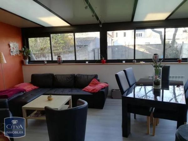 Appartement à louer 2 pièces 56.16m²