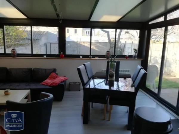 Appartement à louer 2 pièces 56.16m²