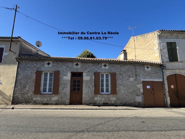 Entre LAREOLE ET LANGON- Maison de village de 83 M2 avec cour, garage attenant et petite dépendance