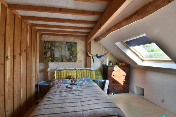 Ensemble de 3 maisons avec grande piscine, dans son écrin de verdure de 2,5 hectares