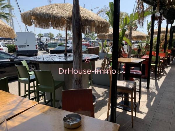 Commerce à vendre 3 pièces de 117 m²