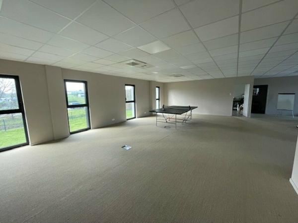 Bureaux - A LOUER - NOYAL SUR VILAINE (réf : 35.6576)